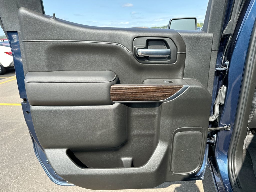2020 GMC Sierra 1500 Elevation | Htd Whl | Cam | Cruise | Roof | Bose in Saint John, New Brunswick - 35 - w1024h768px