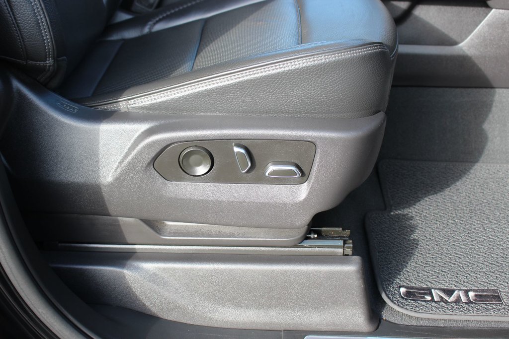 GMC Sierra 1500 Denali | Cam | HtdSeats | Bluetooth | Cruise | Aux 2023 à Saint John, Nouveau-Brunswick - 43 - w1024h768px