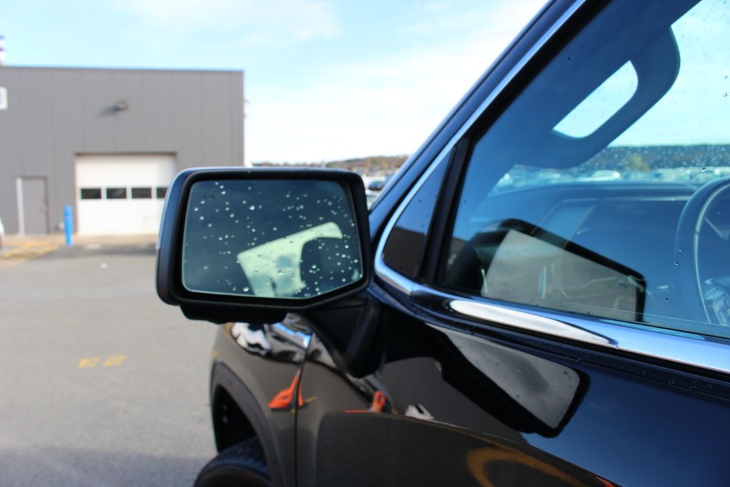 GMC Sierra 1500 Denali | Cam | HtdSeats | Bluetooth | Cruise | Aux 2023 à Saint John, Nouveau-Brunswick - 61 - w1024h768px