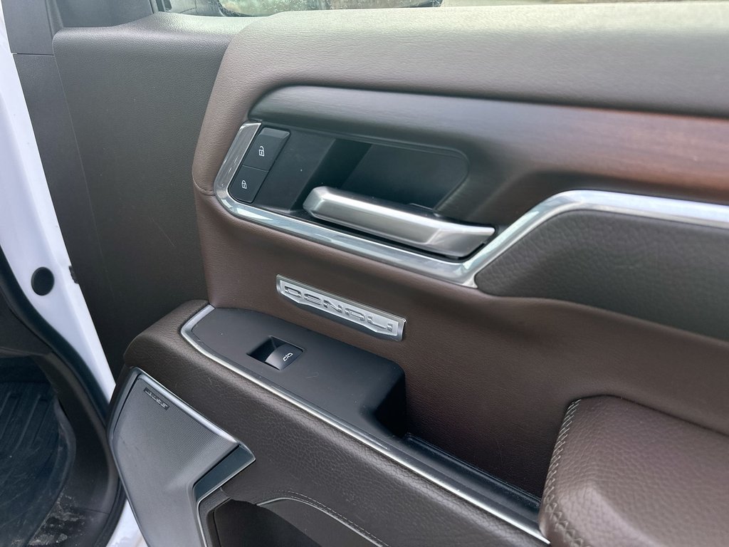 2025 GMC Sierra 1500 Denali | Lthr | Roof | HtdSeats | Warranty to 2029 in Saint John, New Brunswick - 44 - w1024h768px