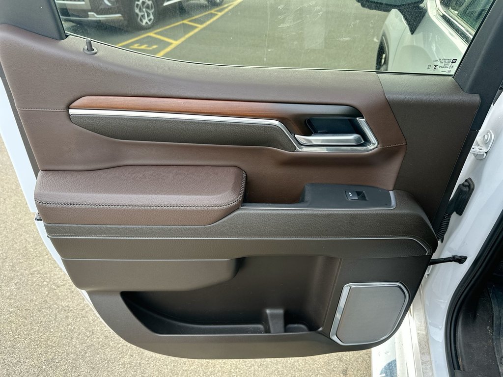 2025 GMC Sierra 1500 Denali | Lthr | Roof | HtdSeats | Warranty to 2029 in Saint John, New Brunswick - 35 - w1024h768px