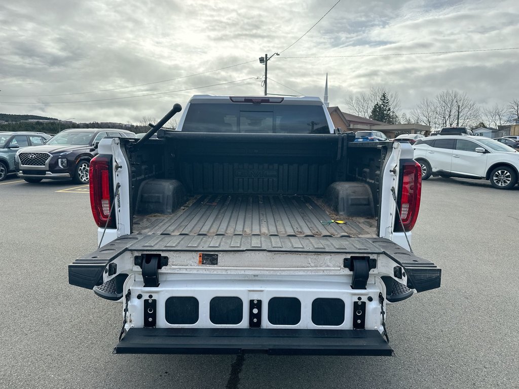 2025 GMC Sierra 1500 Denali | Lthr | Roof | HtdSeats | Warranty to 2029 in Saint John, New Brunswick - 45 - w1024h768px