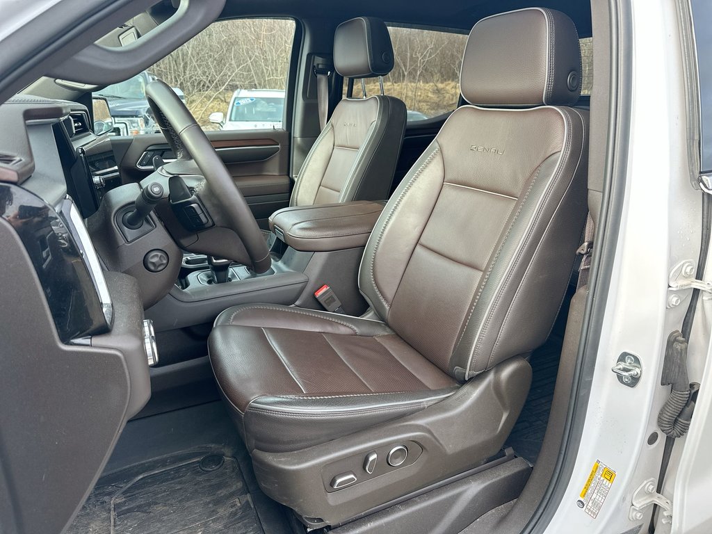 2025 GMC Sierra 1500 Denali | Lthr | Roof | HtdSeats | Warranty to 2029 in Saint John, New Brunswick - 11 - w1024h768px