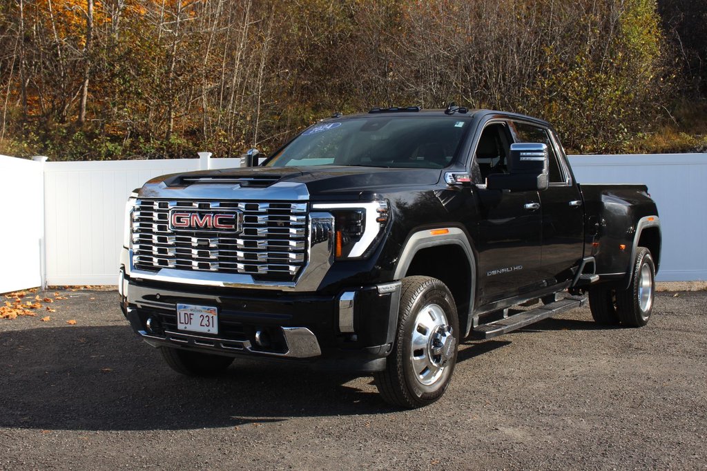 2024 GMC Sierra 3500HD in Antigonish, Nova Scotia - 3 - w1024h768px