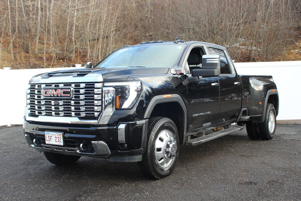 2024 GMC Sierra 3500HD in Antigonish, Nova Scotia - 3 - w1024h768px