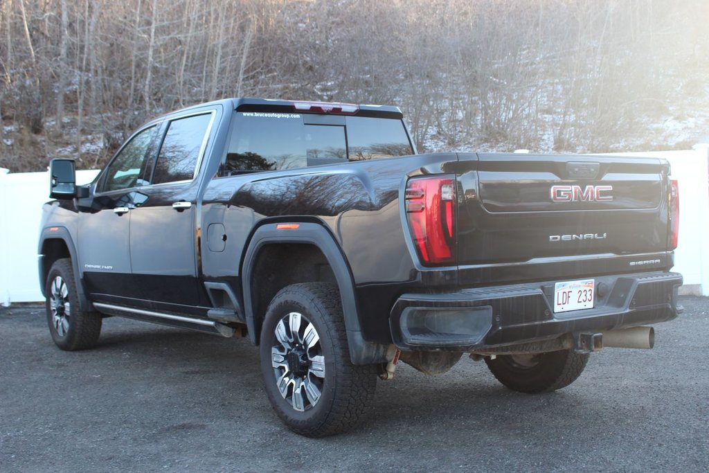 2024 GMC Sierra 3500HD in Antigonish, Nova Scotia - 5 - w1024h768px