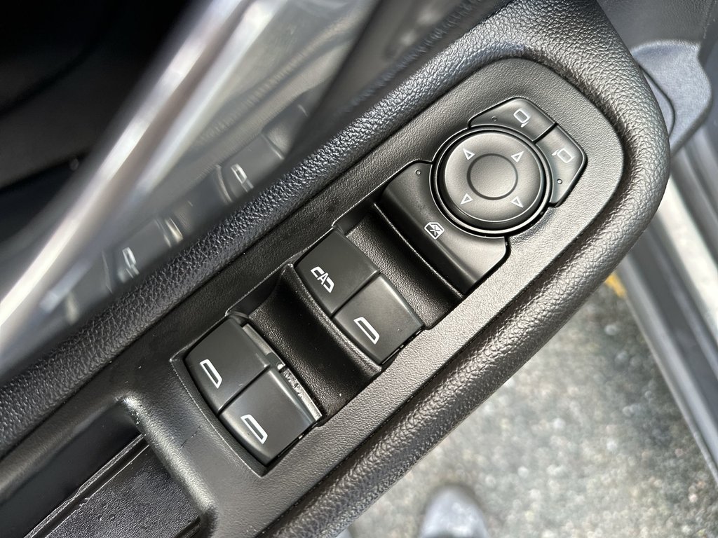 2019 GMC Terrain SLT | Cam | HtdSeats | Bluetooth | Lthr | USB in Saint John, New Brunswick - 15 - w1024h768px