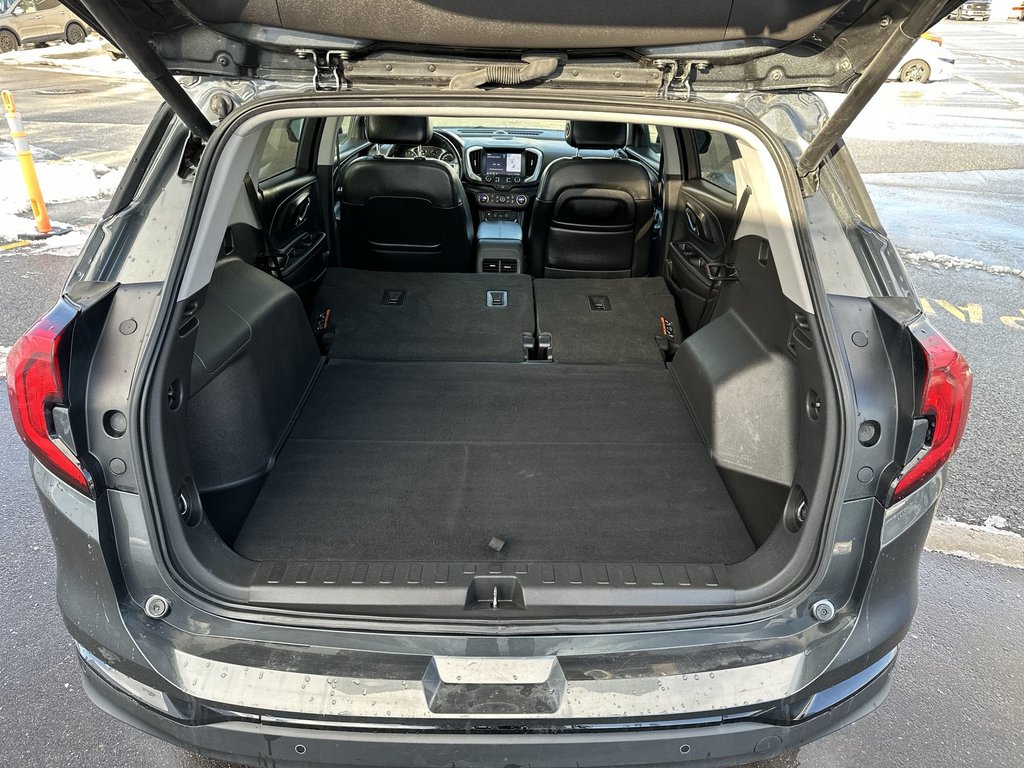 2019 GMC Terrain SLT | Cam | HtdSeats | Bluetooth | Lthr | USB in Saint John, New Brunswick - 37 - w1024h768px