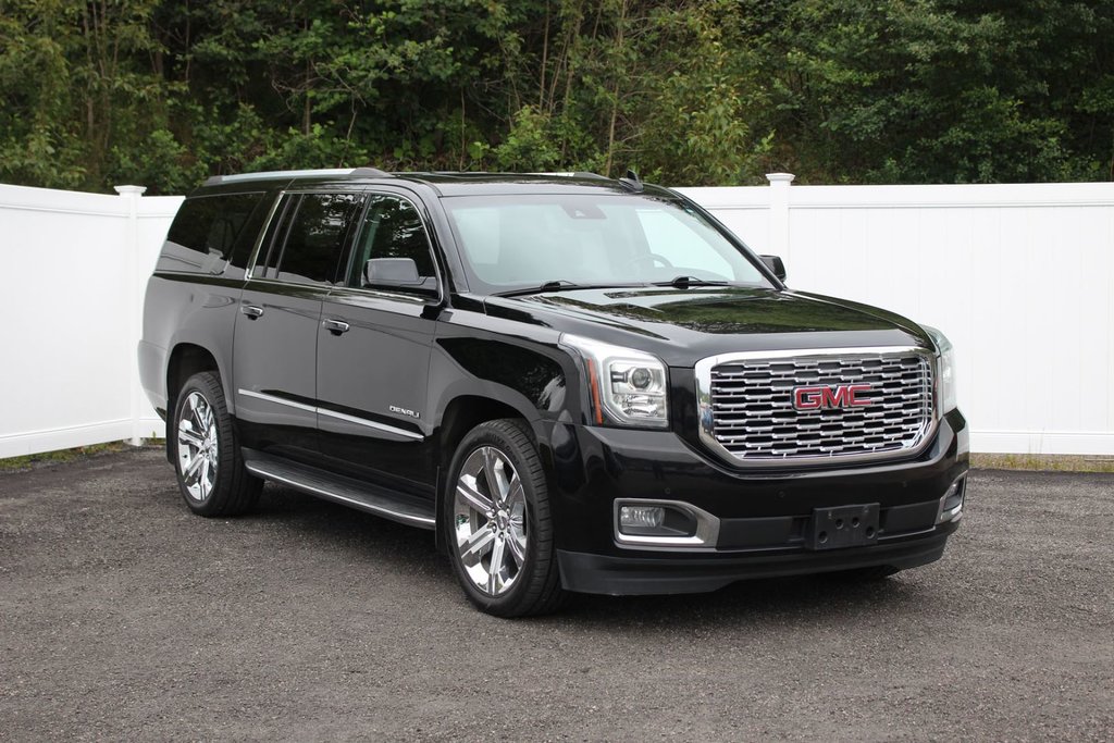 2019  Yukon XL Denali | Leather | Roof | Nav | Warranty to 2024 in Saint John, New Brunswick - 1 - w1024h768px