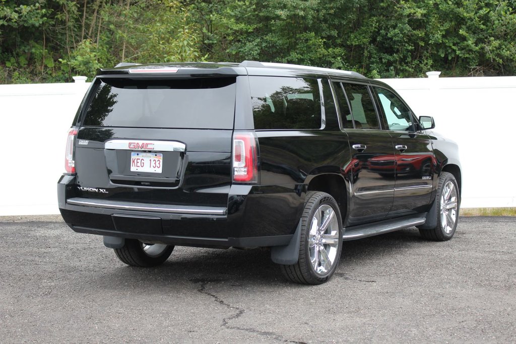 2019  Yukon XL Denali | Leather | Roof | Nav | Warranty to 2024 in Saint John, New Brunswick - 7 - w1024h768px