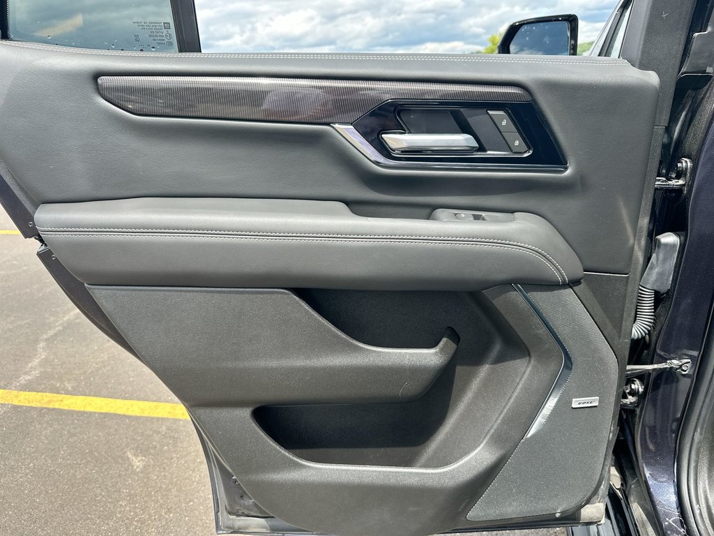 2026 GMC YUKON in Antigonish, Nova Scotia - 35 - w1024h768px