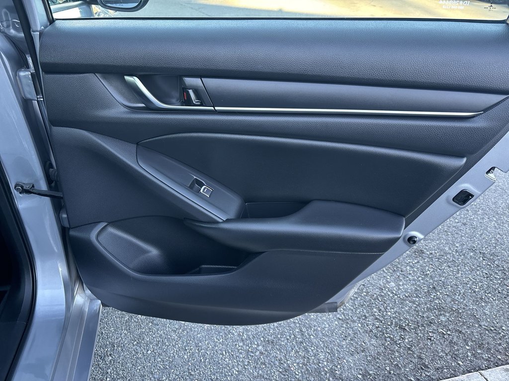 2022 Honda Accord Sedan SE | HtdSeats | Cam | Bluetooth | Warranty to 2027 in Saint John, New Brunswick - 39 - w1024h768px