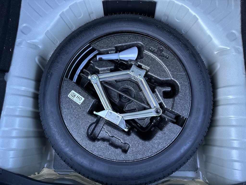 2024 Honda Civic Hatchback in Antigonish, Nova Scotia - 38 - w1024h768px