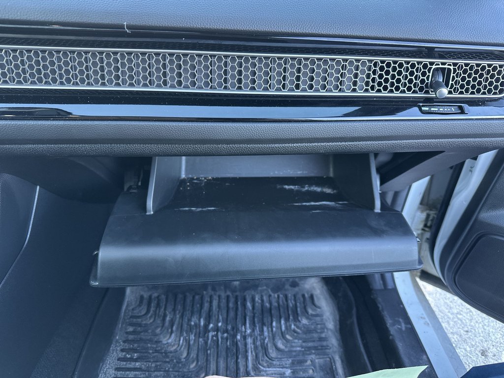 2024 Honda Civic Hatchback in Antigonish, Nova Scotia - 43 - w1024h768px