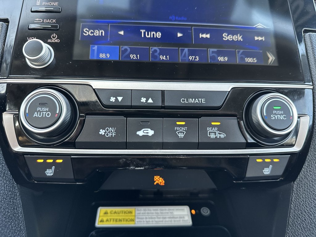 2020 Honda Civic Sedan Touring | Lthr | HtdSeat | Cam | Bluetooth | Aux in Saint John, New Brunswick - 27 - w1024h768px