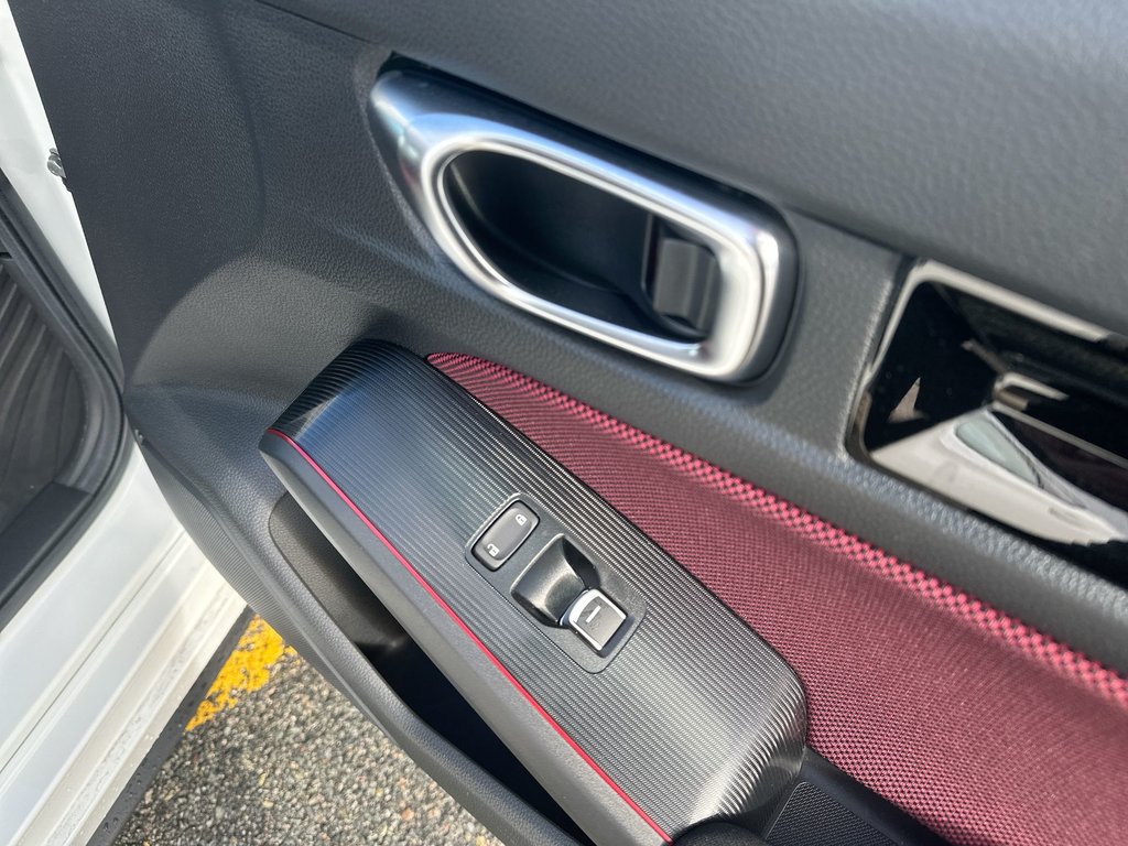 Honda Civic Si Sedan Roof | Cam | HtdSeat | USB |  Warranty to 2029 2025 à Saint John, Nouveau-Brunswick - 46 - w1024h768px