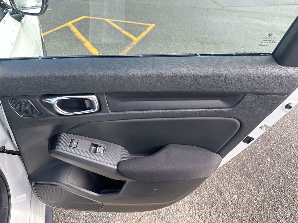 Honda Civic Si Sedan Roof | Cam | HtdSeat | USB |  Warranty to 2029 2025 à Saint John, Nouveau-Brunswick - 41 - w1024h768px