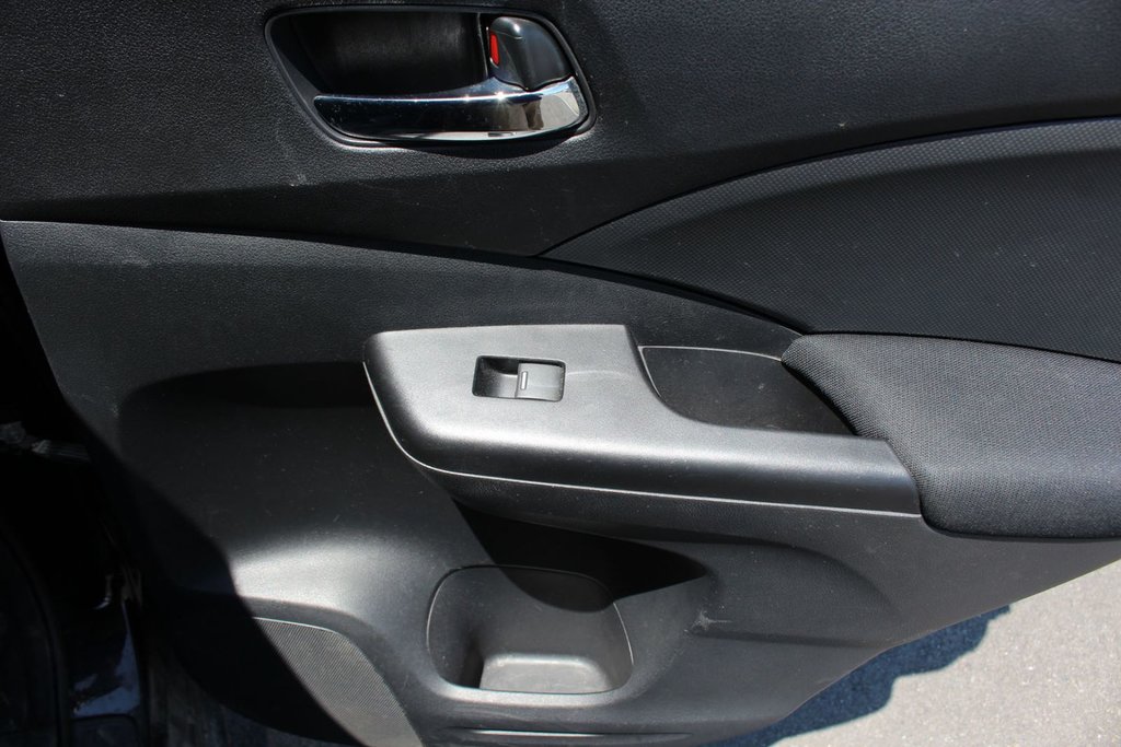 2015 Honda CR-V in Antigonish, Nova Scotia - 40 - w1024h768px