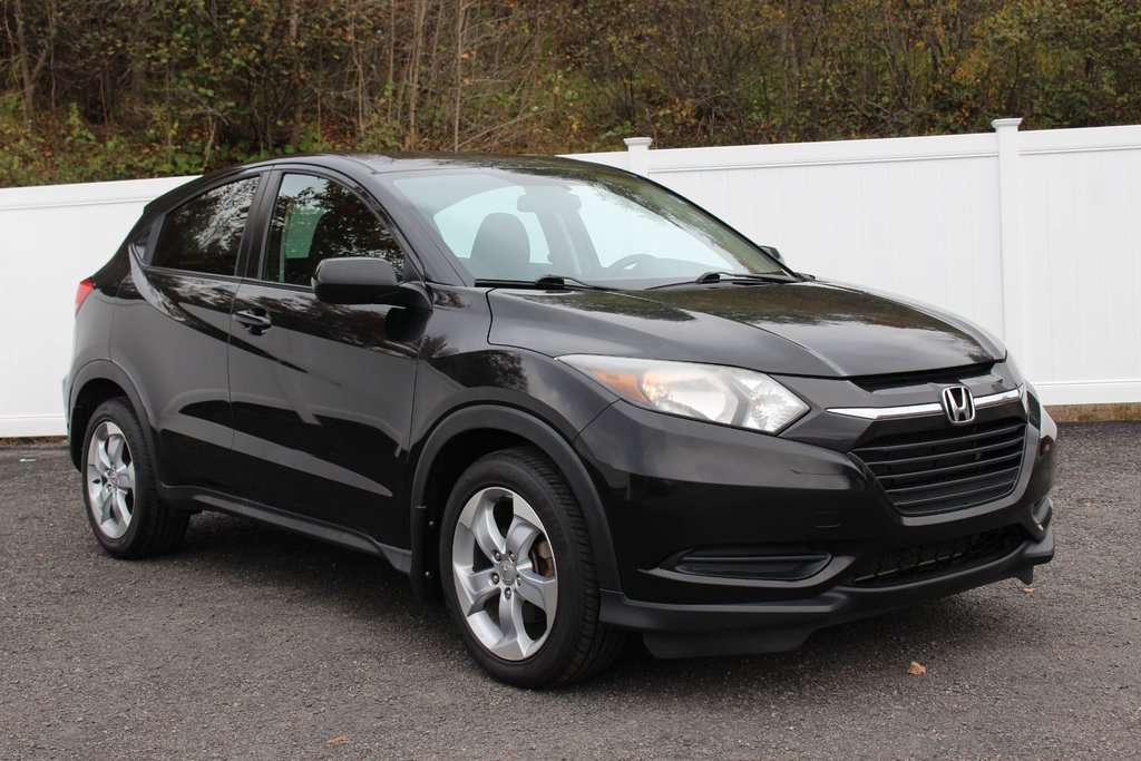 2016 Honda HR-V in Antigonish, Nova Scotia - 1 - w1024h768px