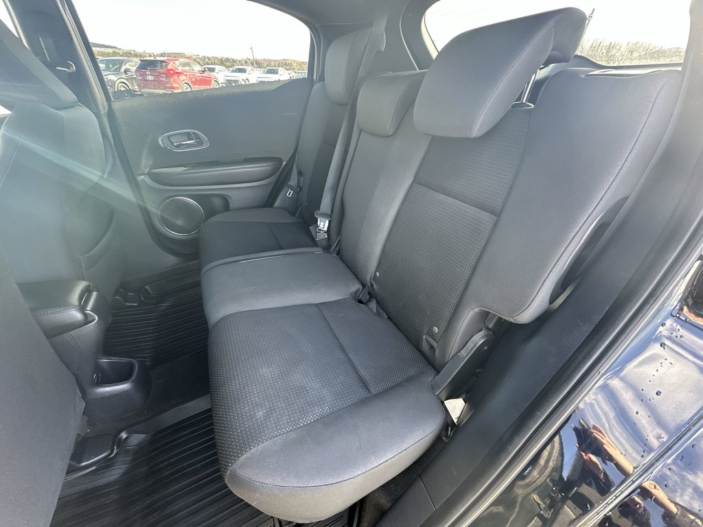 2021 Honda HR-V Sport | Cam | Roof | Bluetooth | HtdSeat | Cruise in Saint John, New Brunswick - 33 - w1024h768px