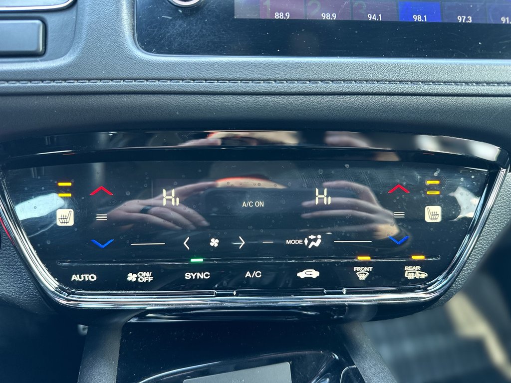 2021 Honda HR-V Sport | Cam | Roof | Bluetooth | HtdSeat | Cruise in Saint John, New Brunswick - 27 - w1024h768px