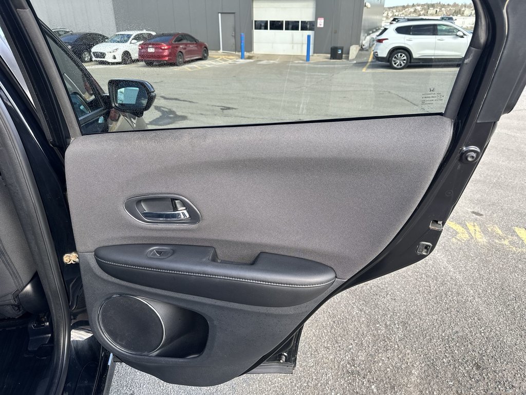 2021 Honda HR-V Sport | Cam | Roof | Bluetooth | HtdSeat | Cruise in Saint John, New Brunswick - 40 - w1024h768px