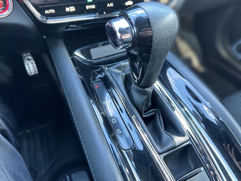 2021 Honda HR-V Sport | Cam | Roof | Bluetooth | HtdSeat | Cruise in Saint John, New Brunswick - 29 - w1024h768px