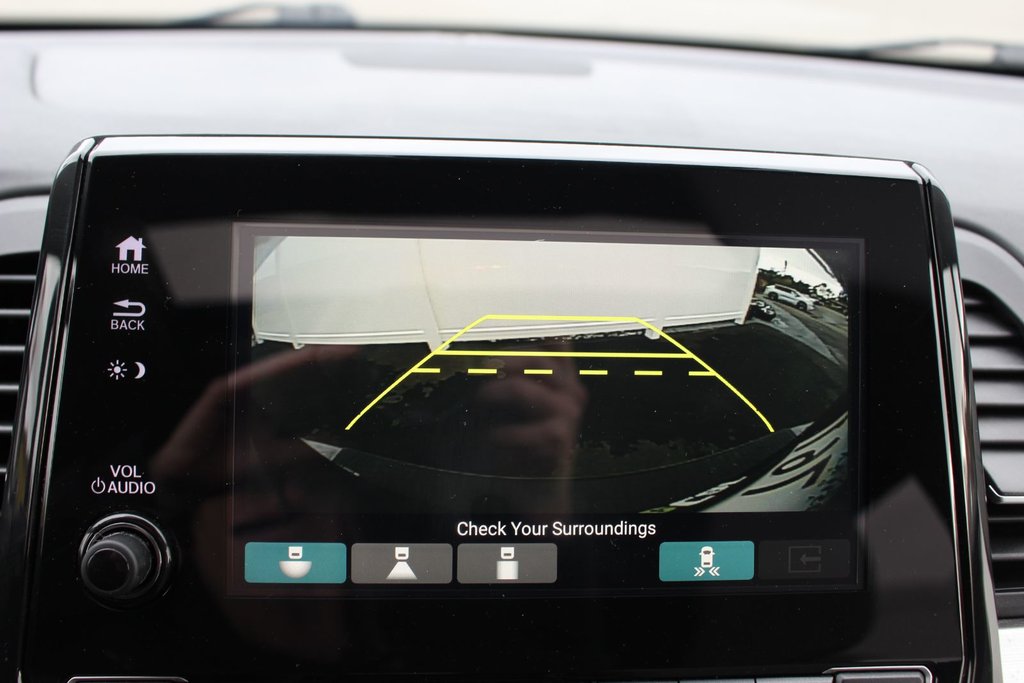 2019 Honda Odyssey Touring | Leather | Roof | Cam | HtdSeats | Aux in Saint John, New Brunswick - 37 - w1024h768px