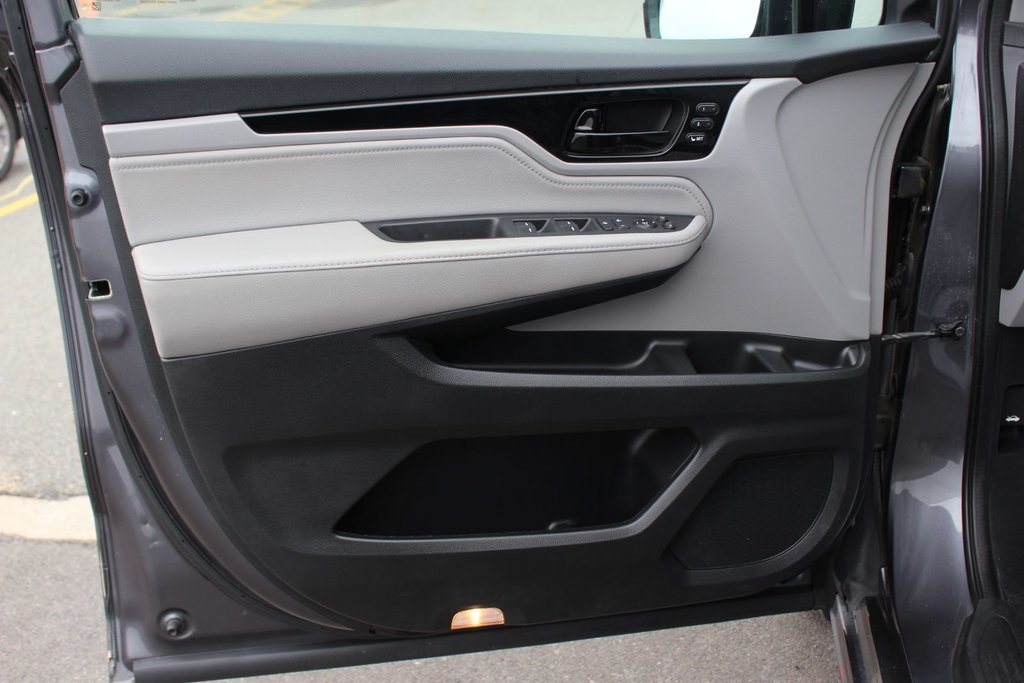 2019 Honda Odyssey Touring | Leather | Roof | Cam | HtdSeats | Aux in Saint John, New Brunswick - 21 - w1024h768px