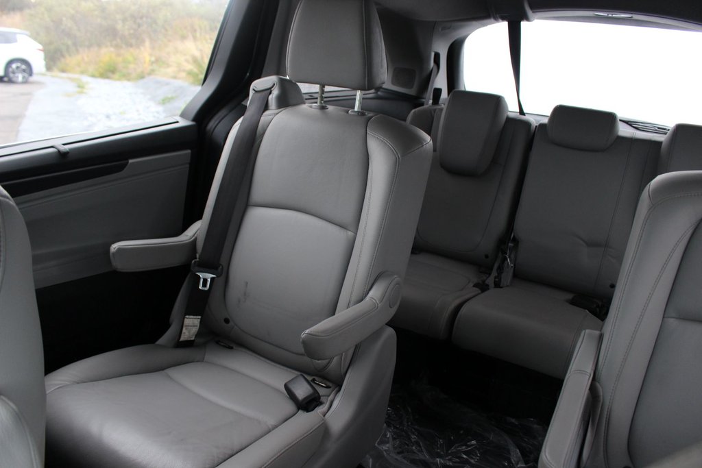 2019 Honda Odyssey Touring | Leather | Roof | Cam | HtdSeats | Aux in Saint John, New Brunswick - 60 - w1024h768px