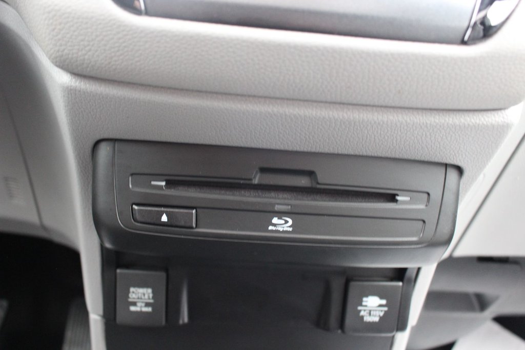 2019 Honda Odyssey Touring | Leather | Roof | Cam | HtdSeats | Aux in Saint John, New Brunswick - 35 - w1024h768px