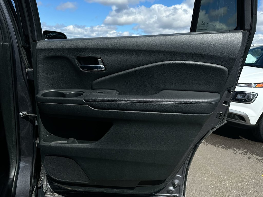 2021 Honda Passport Touring | Roof | Lthr | VentSeat | AdptCruise in Saint John, New Brunswick - 41 - w1024h768px