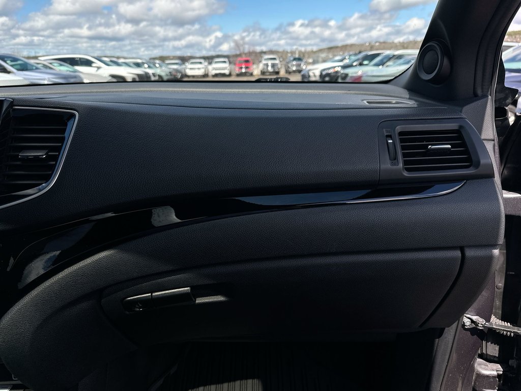 2021 Honda Passport Touring | Roof | Lthr | VentSeat | AdptCruise in Saint John, New Brunswick - 44 - w1024h768px
