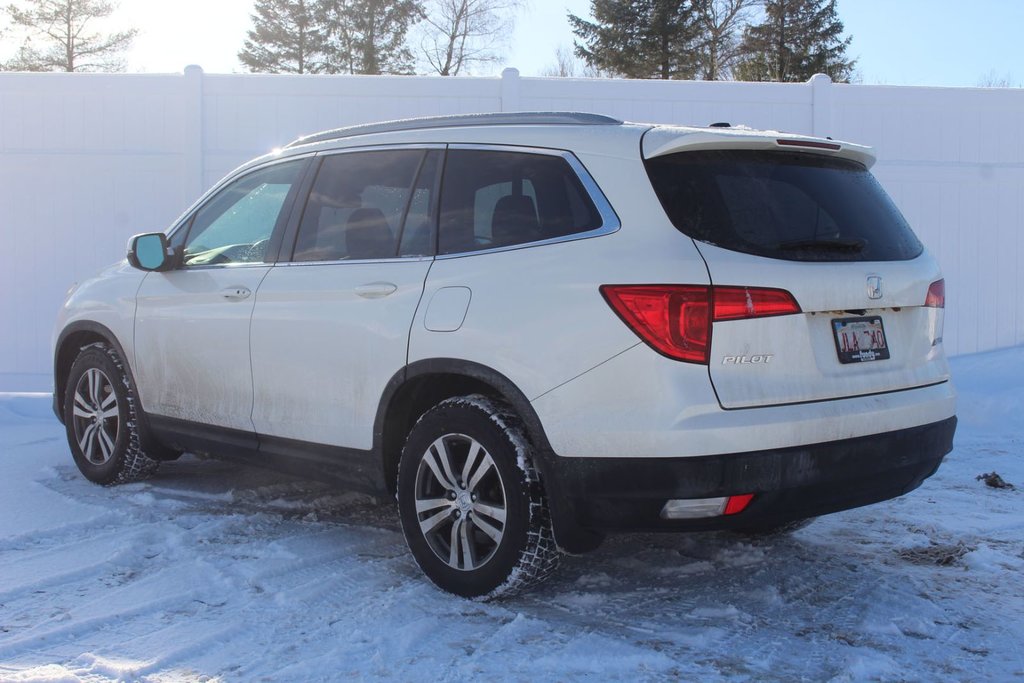 2017 Honda Pilot EX-L | Leather | Roof | Cam | FREE 200K Warranty in Saint John, New Brunswick - 5 - w1024h768px