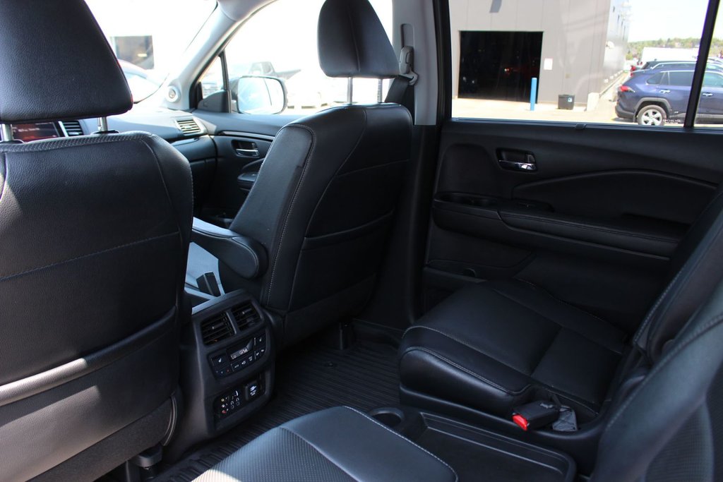 2017 Honda Pilot in Antigonish, Nova Scotia - 31 - w1024h768px
