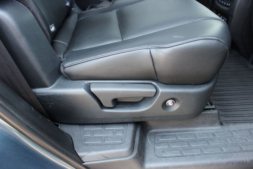 2017 Honda Pilot in Antigonish, Nova Scotia - 42 - w1024h768px