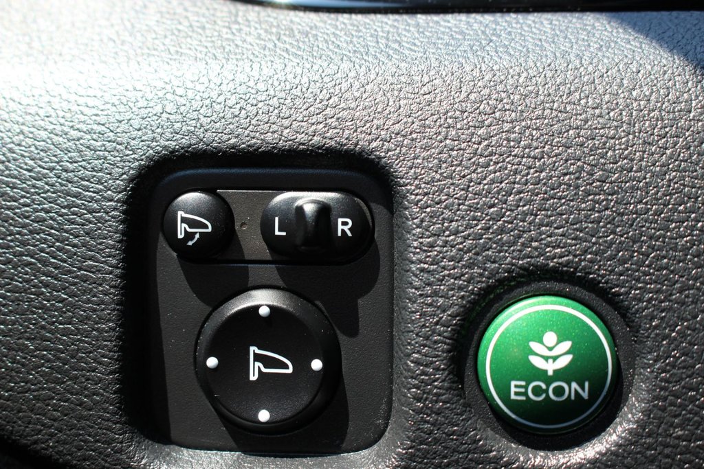 2017 Honda Pilot in Antigonish, Nova Scotia - 21 - w1024h768px