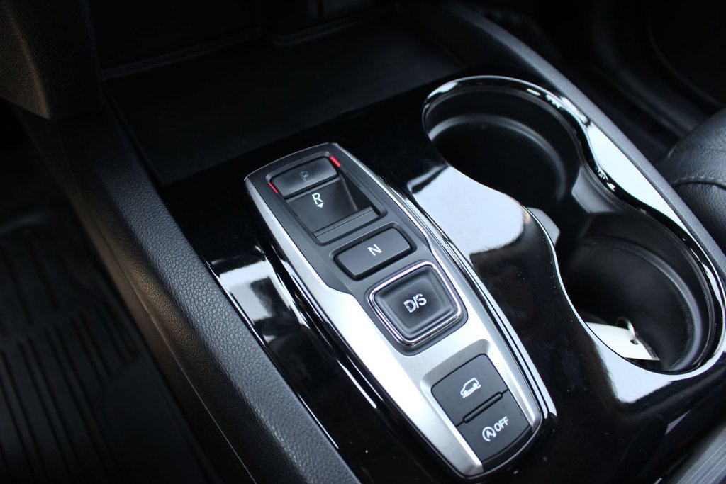 2017 Honda Pilot in Antigonish, Nova Scotia - 29 - w1024h768px