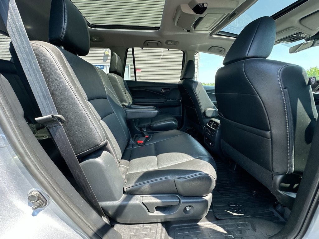 2020 Honda Pilot Touring | 7-Pass | Lthr | Nav | VntdSeat | Cam in Saint John, New Brunswick - 40 - w1024h768px