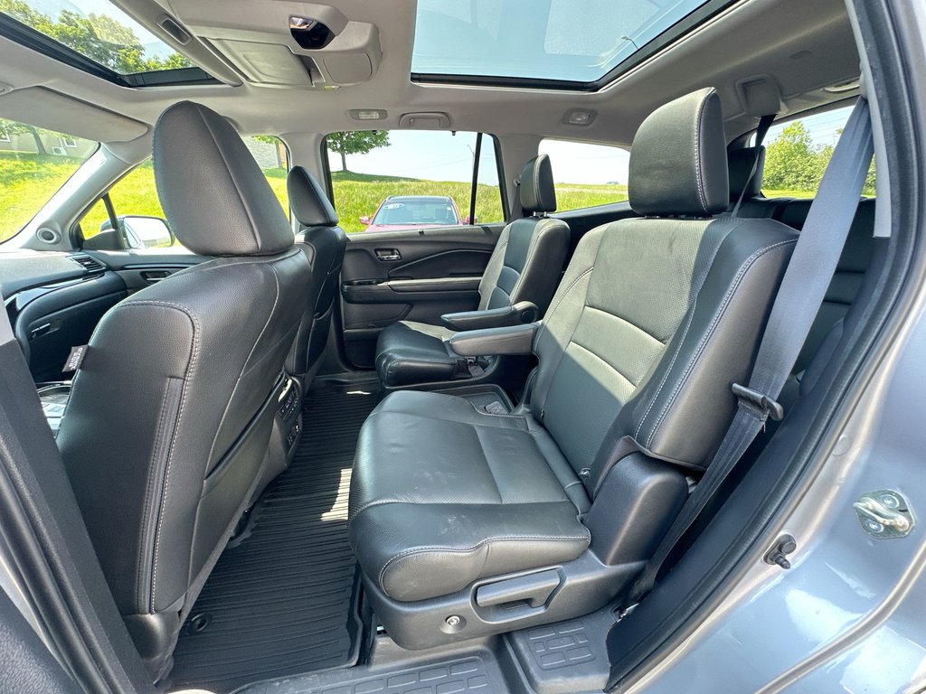 2020 Honda Pilot Touring | 7-Pass | Lthr | Nav | VntdSeat | Cam in Saint John, New Brunswick - 33 - w1024h768px