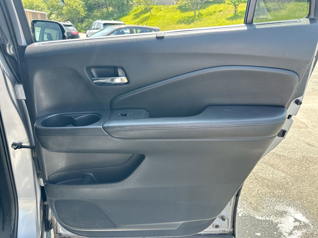 2020 Honda Pilot Touring | 7-Pass | Lthr | Nav | VntdSeat | Cam in Saint John, New Brunswick - 41 - w1024h768px