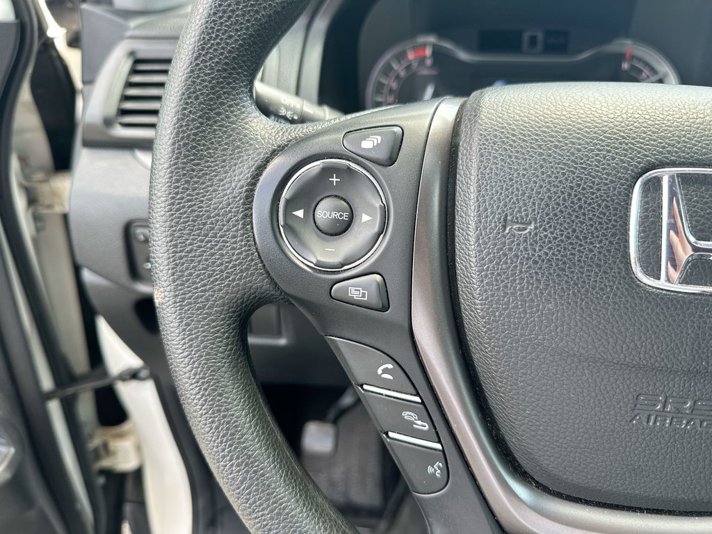 2018 Honda Ridgeline Sport | Roof | Cam | HtdSeats | Bluetooth | USB in Saint John, New Brunswick - 20 - w1024h768px