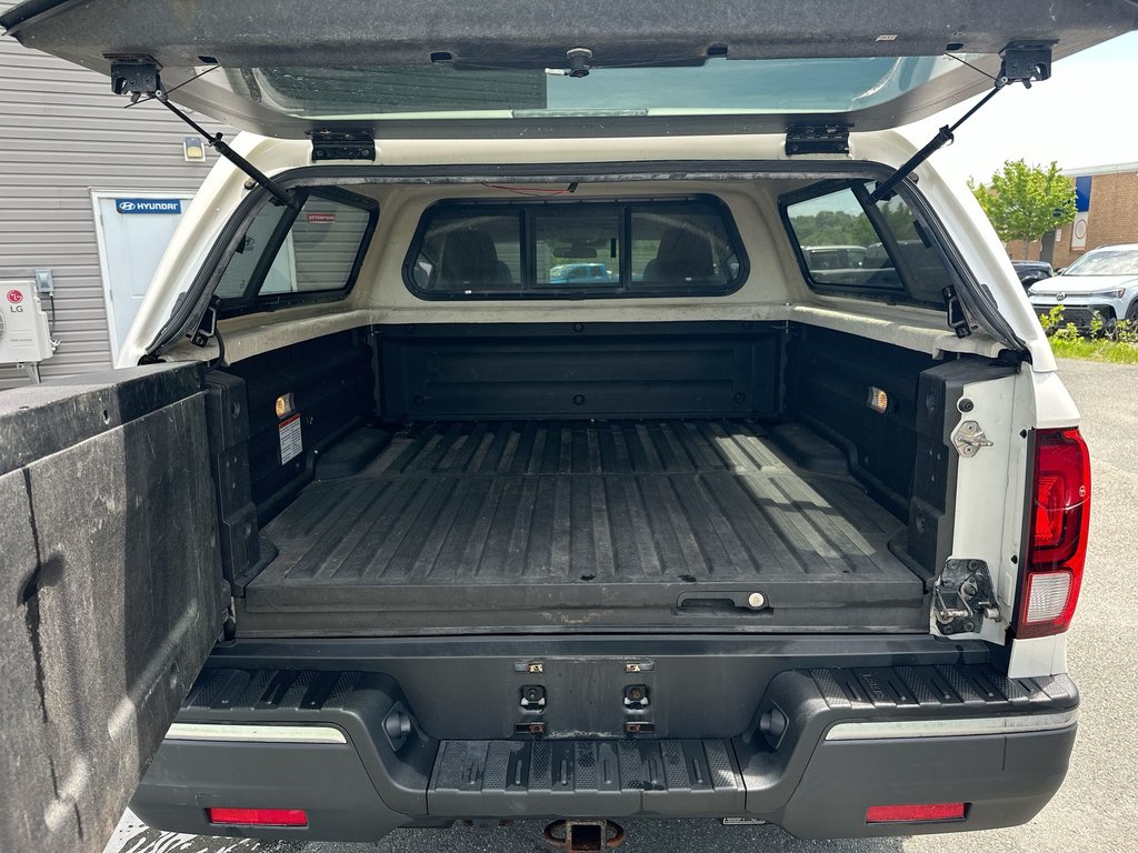 2018 Honda Ridgeline Sport | Roof | Cam | HtdSeats | Bluetooth | USB in Saint John, New Brunswick - 37 - w1024h768px