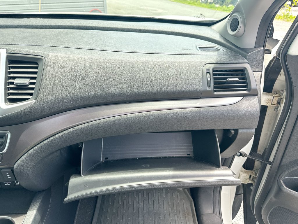 2018 Honda Ridgeline Sport | Roof | Cam | HtdSeats | Bluetooth | USB in Saint John, New Brunswick - 43 - w1024h768px
