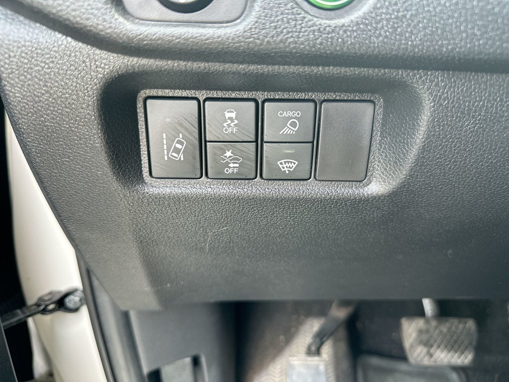 2018 Honda Ridgeline Sport | Roof | Cam | HtdSeats | Bluetooth | USB in Saint John, New Brunswick - 22 - w1024h768px