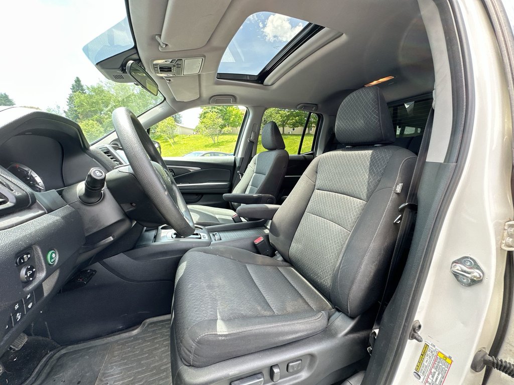 2018 Honda Ridgeline Sport | Roof | Cam | HtdSeats | Bluetooth | USB in Saint John, New Brunswick - 11 - w1024h768px