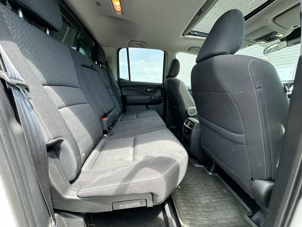 2018 Honda Ridgeline Sport | Roof | Cam | HtdSeats | Bluetooth | USB in Saint John, New Brunswick - 40 - w1024h768px