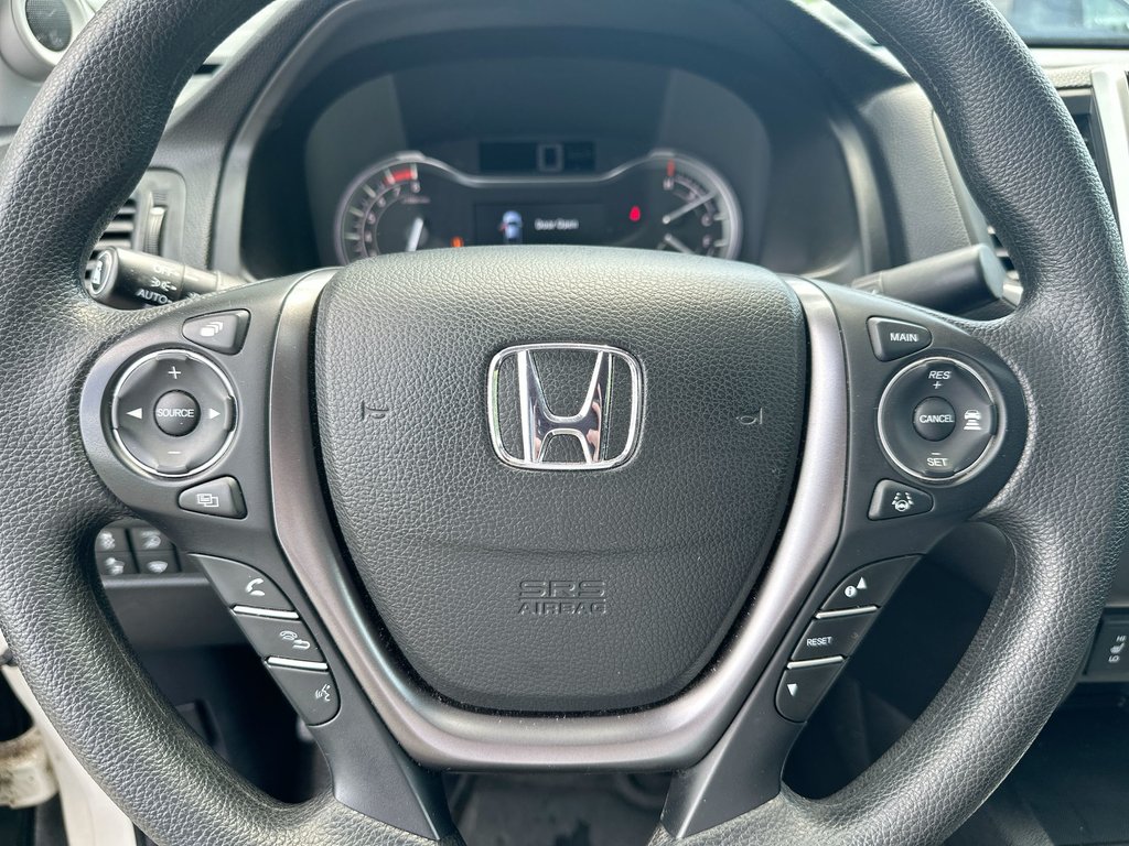 2018 Honda Ridgeline Sport | Roof | Cam | HtdSeats | Bluetooth | USB in Saint John, New Brunswick - 18 - w1024h768px