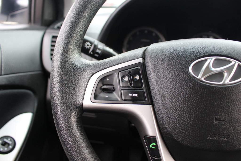 Hyundai ACCENT GL GL | USB | HtdSeats | Bluetooth | XM | Cruise 2015 à Saint John, Nouveau-Brunswick - 16 - w1024h768px