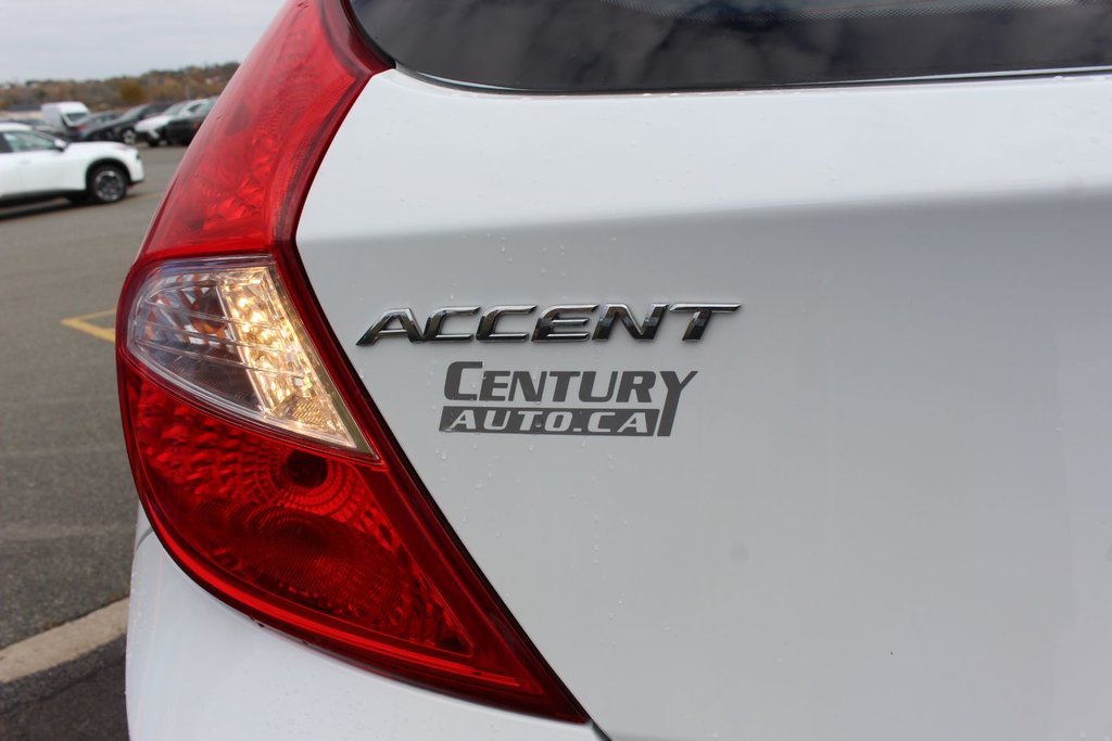 Hyundai ACCENT GL GL | USB | HtdSeats | Bluetooth | XM | Cruise 2015 à Saint John, Nouveau-Brunswick - 9 - w1024h768px